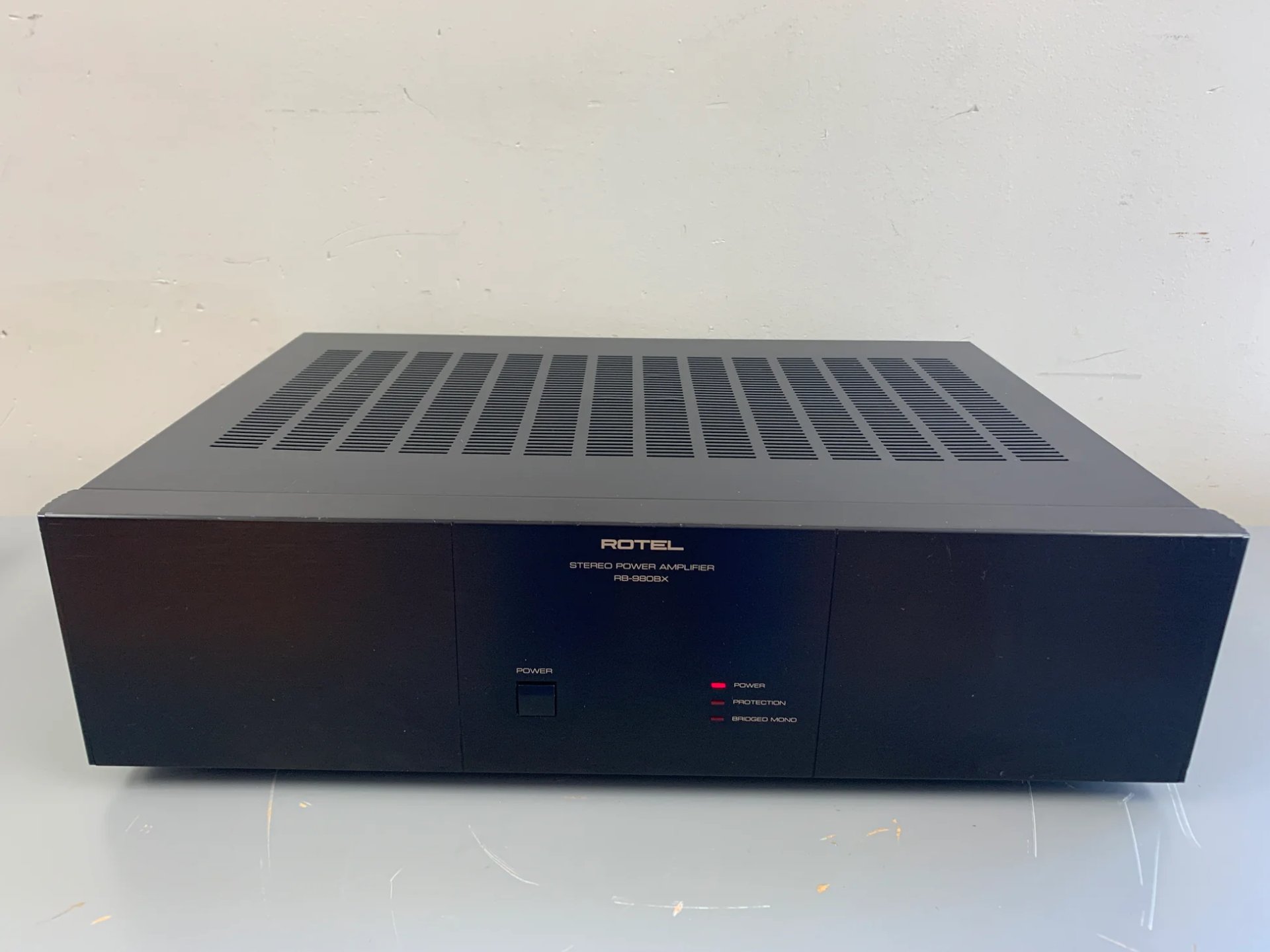 Rotel rb-980bx - Fitech Magazin & Service de Electronice